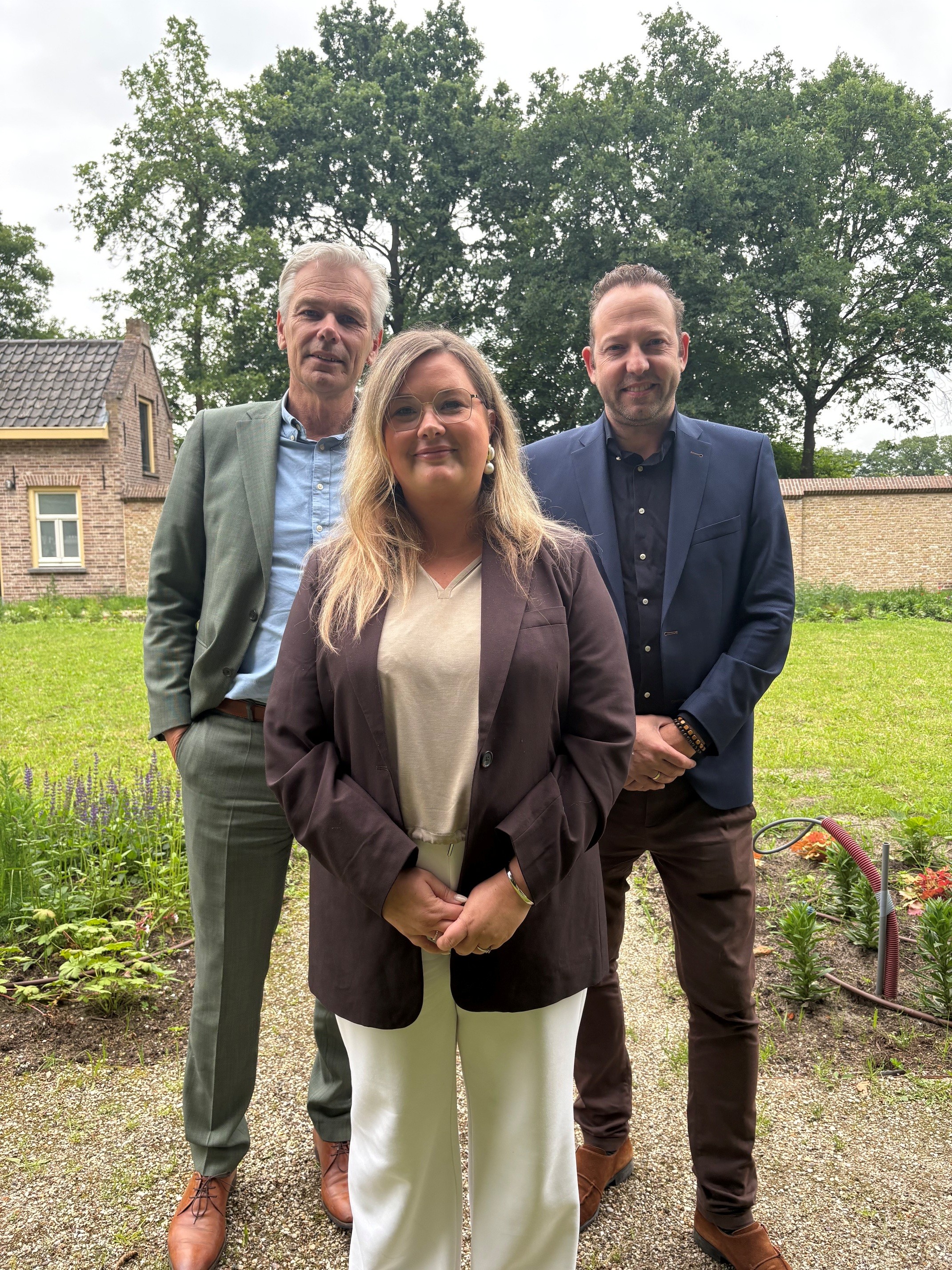 GROEN Op Eigen Benen FOTO